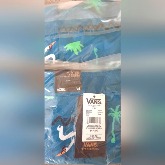 Vans VTCS 2022 Board Shorts *NWT* - Picture 6 of 9